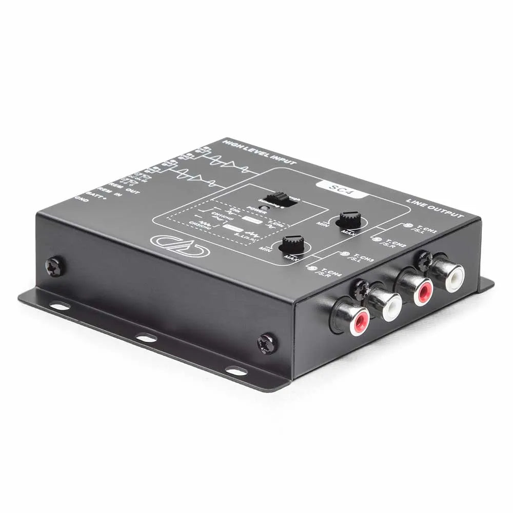 DD Audio SC4a - galinė panelė su RCA jungtimis ir valdymo elementais