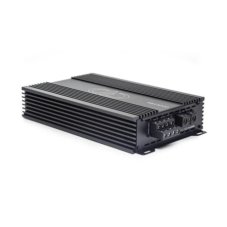 DD Audio SS4.3000 - garsiakalbių išėjimų jungtys ir maitinimo jungtys