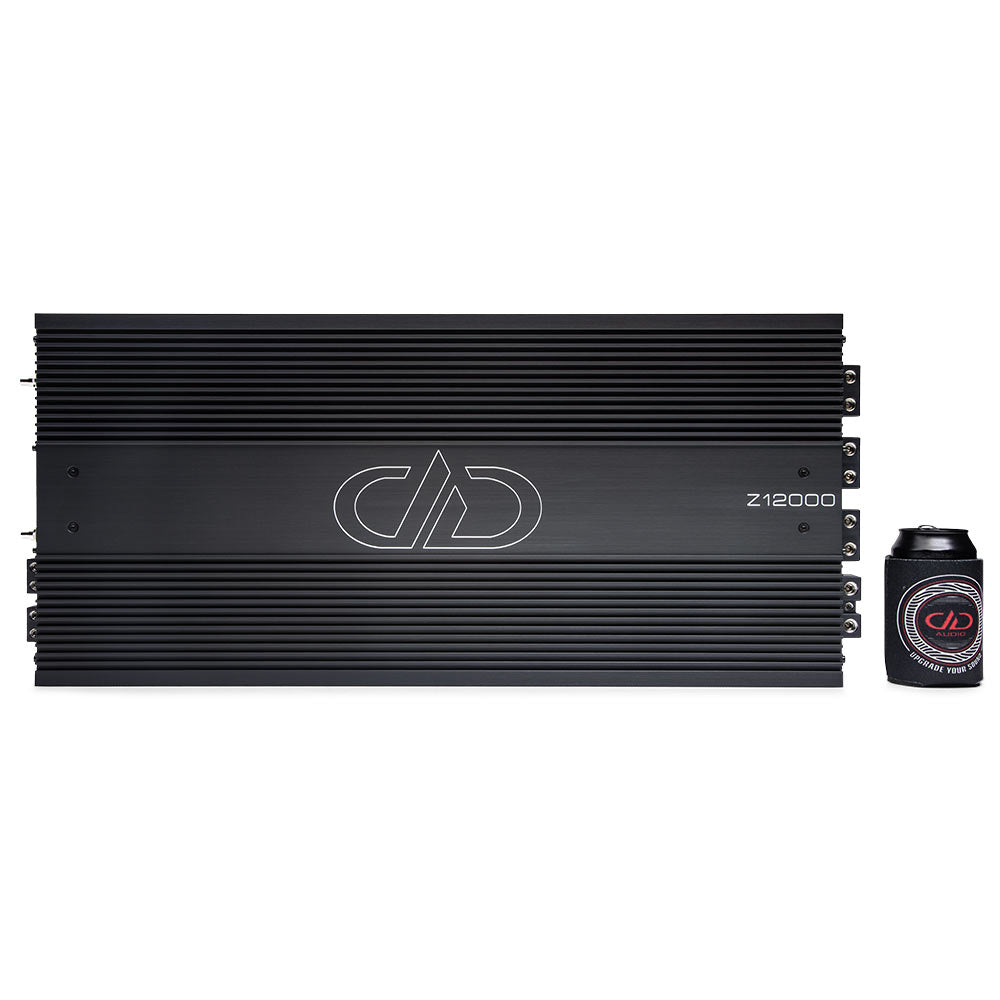 DD Audio Z12000 - šoninis vaizdas su aušintuvu ir logotipu