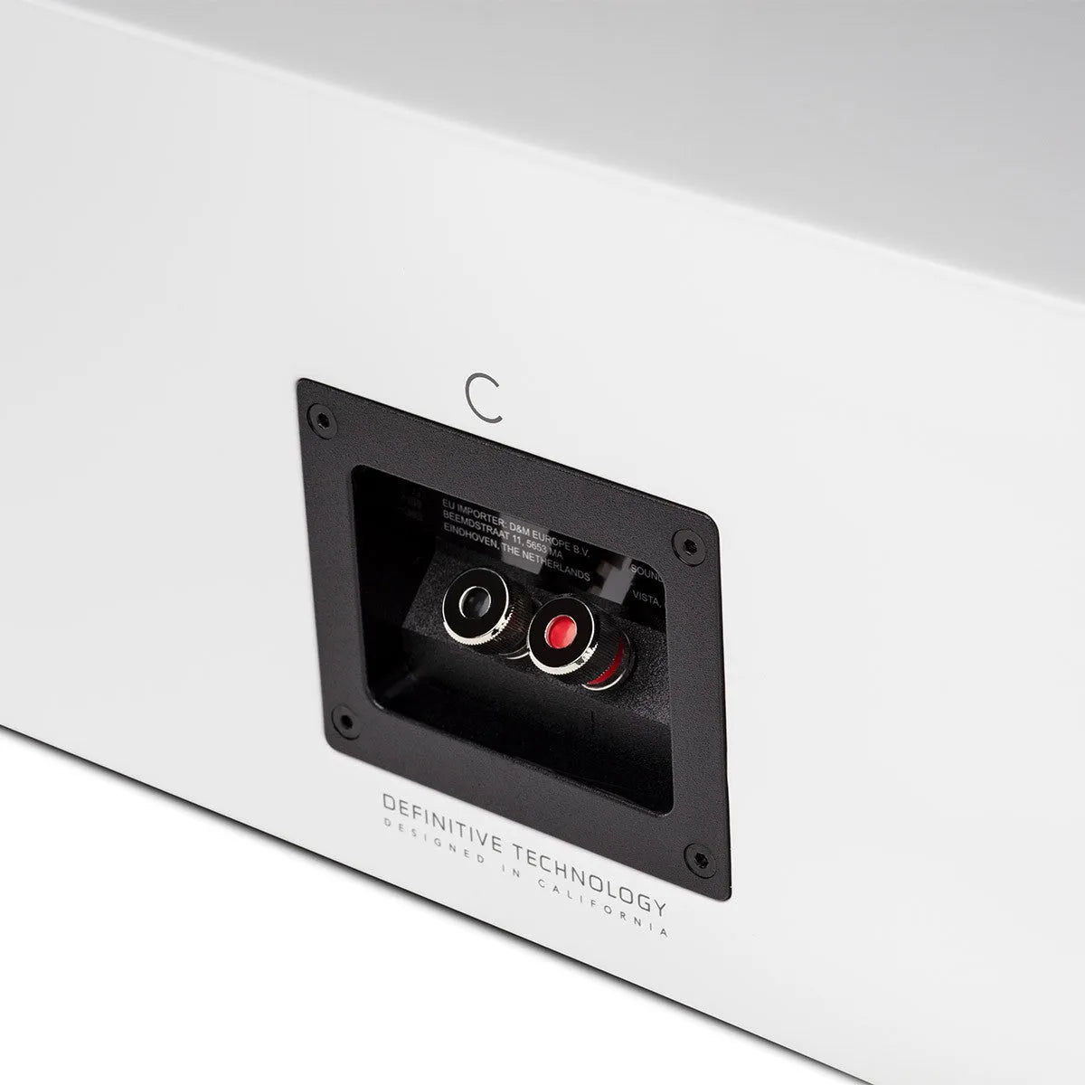Definitive Technology DEMAND 5C, centrinė garso kolonėlė (įvairių spal - Galinė panelė su jungtimis ir logotipu