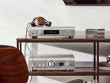 Denon DNP-2000NE, High-res tinklo grotuvas su Ultra AL32, HDMI ARC - ausinės ant grotuvo viršaus