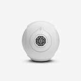 Devialet Phantom II 95 dB, kompaktiška belaidė garso kolonėlė - Priekinis vaizdas su logotipu ir grotelėmis