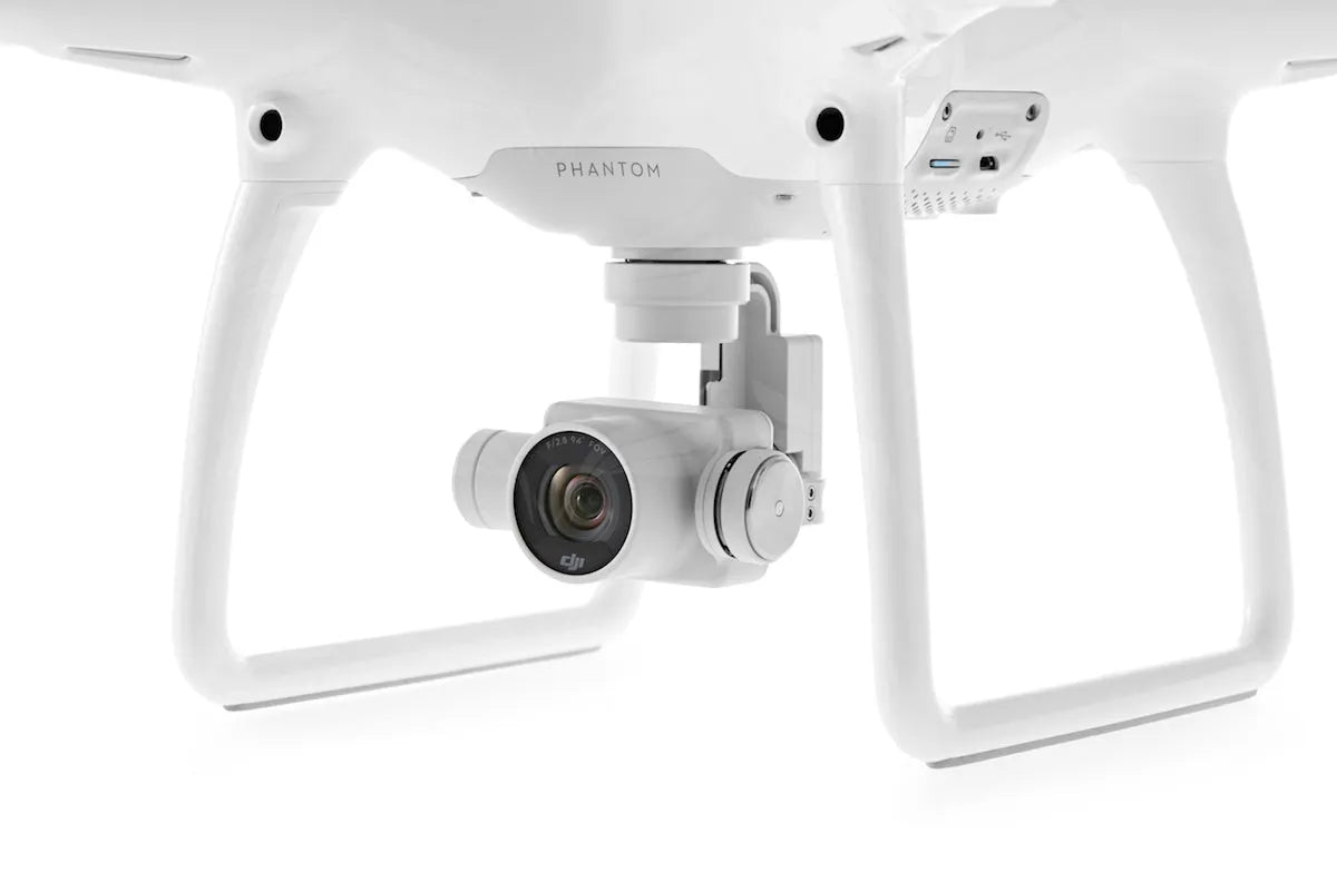 Dronas DJI Phantom 4 PRO, 4 krypčių kliūčių vengimas. 5D kliūčių vengimo sistema, atnaujinta 20Mpix kamera, raiška iki 4K 60fps