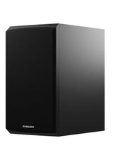 Dynaudio Emit 20, lentyninės garso kolonėlės - Šoninis kampinis vaizdas su logotipu