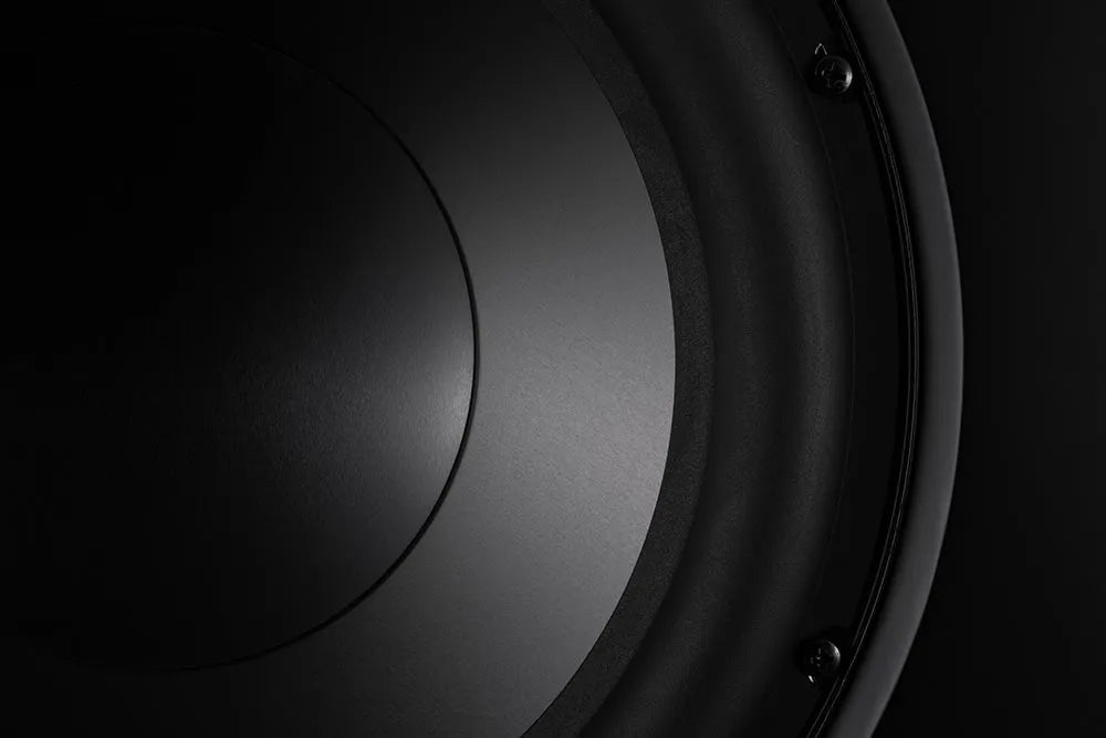 Dynavoice Challenger CSB-V15, aktyvi žemų dažnių garso kolonėlė (įvairių spalvų)