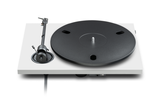 Pro-Ject E1.2, Pro-Ject E1.2, patefonas su Pick it MM E galvute