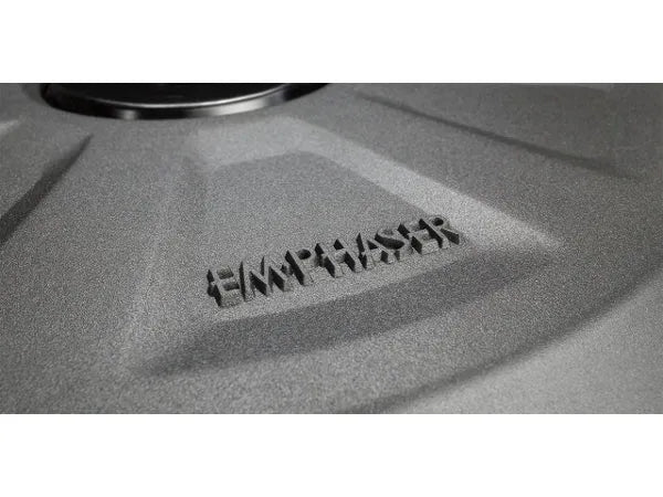 EMPHASER, EBS111A, 28 cm žemų dažnių kolonėlė su stiprintuvu - iškilęs logotipas ant korpuso paviršiaus