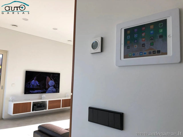 Esamų namų sistemų apjungimas į vieną visumą