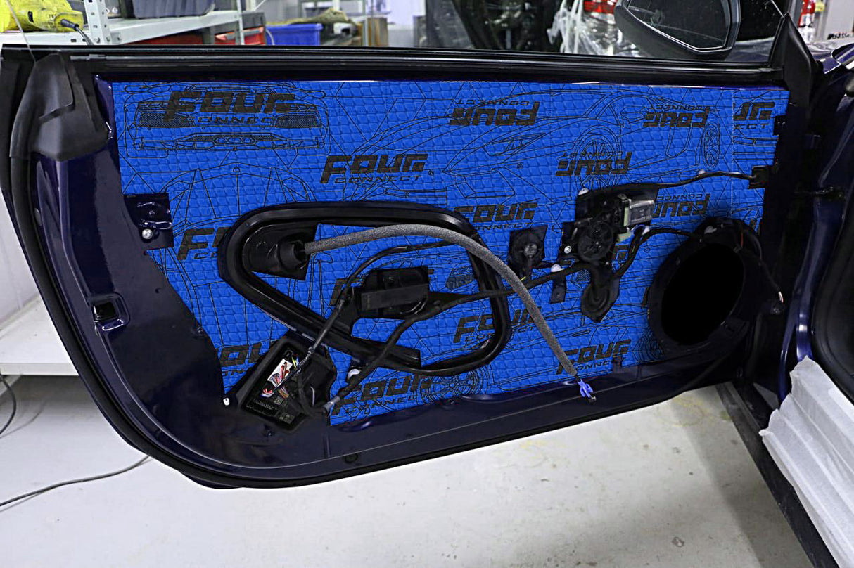 FOUR BlueLabel Bulk - vidinė automobilio durų pusė su izoliacija