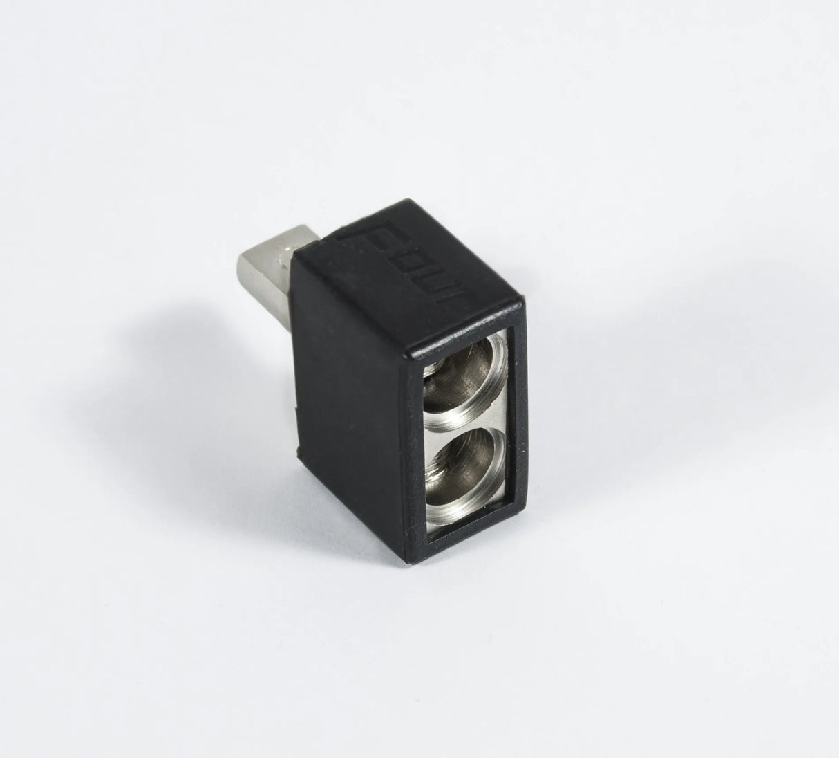 FOUR Connect 4-600111 jungčių blokas 50/2x50 mm2 - Šoninis vaizdas su jungtimis