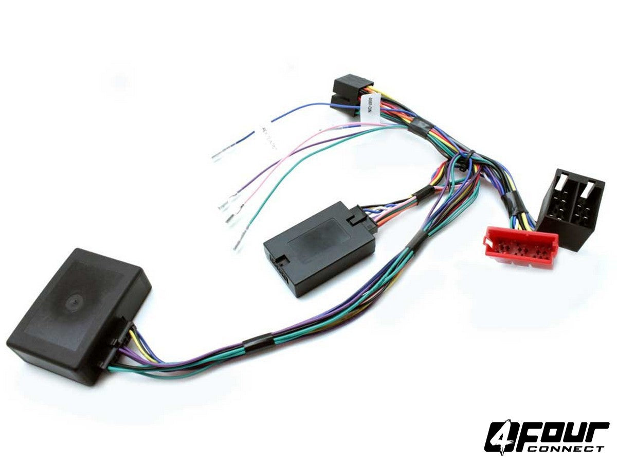 FOUR Connect Audi vairuotojo pultelio adapteris