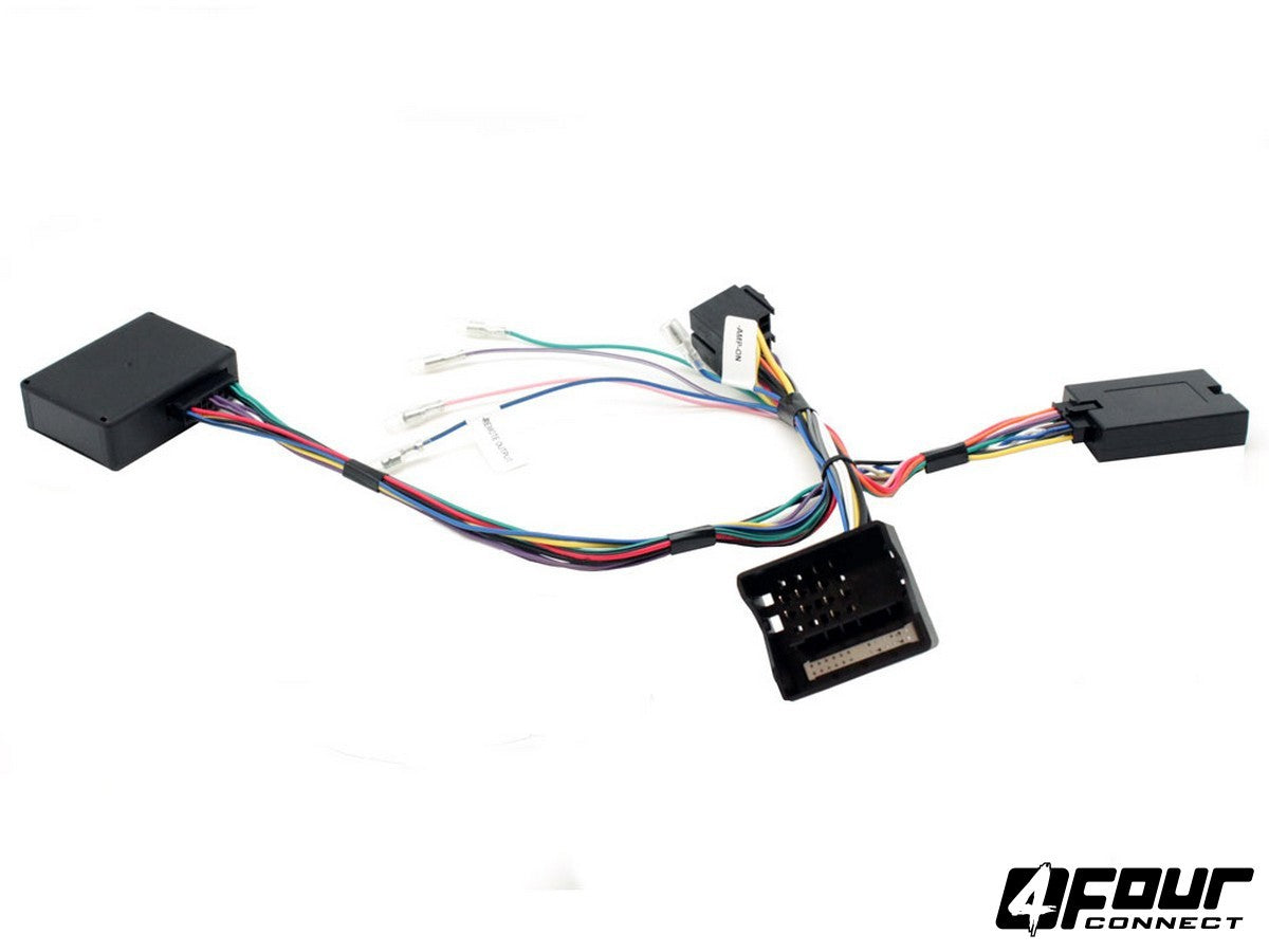 FOUR Connect Audi vairuotojo pultelio adapteris - Juodas blokelis su laidais ir jungtimis