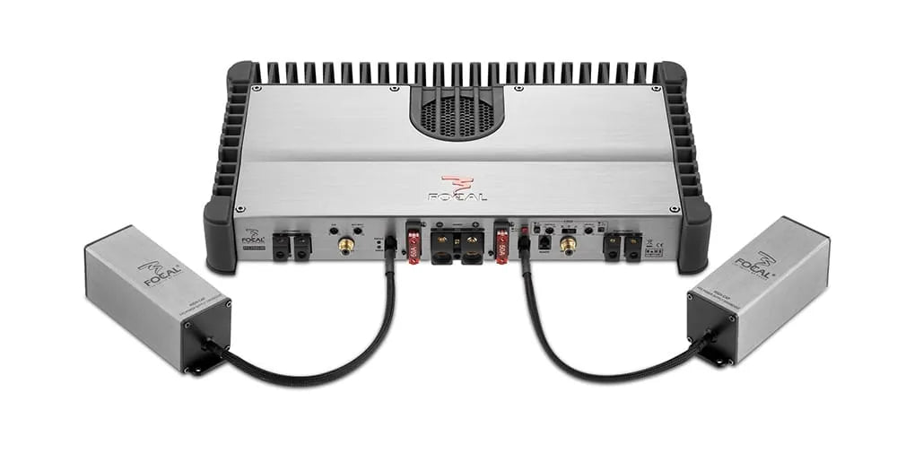 Focal POWER SYMMETRIC FPS 2300RX, garso stiprintuvas - galinė panelė su jungtimis ir kondensatoriais