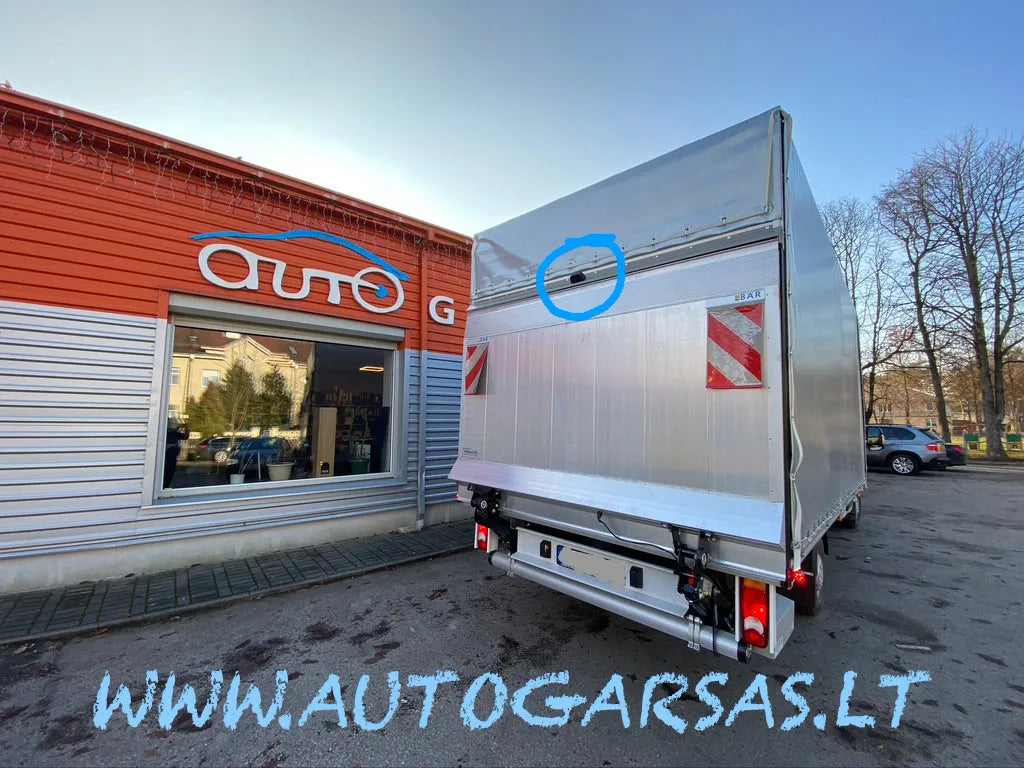 Galinio vaizdo kamerų montavimas