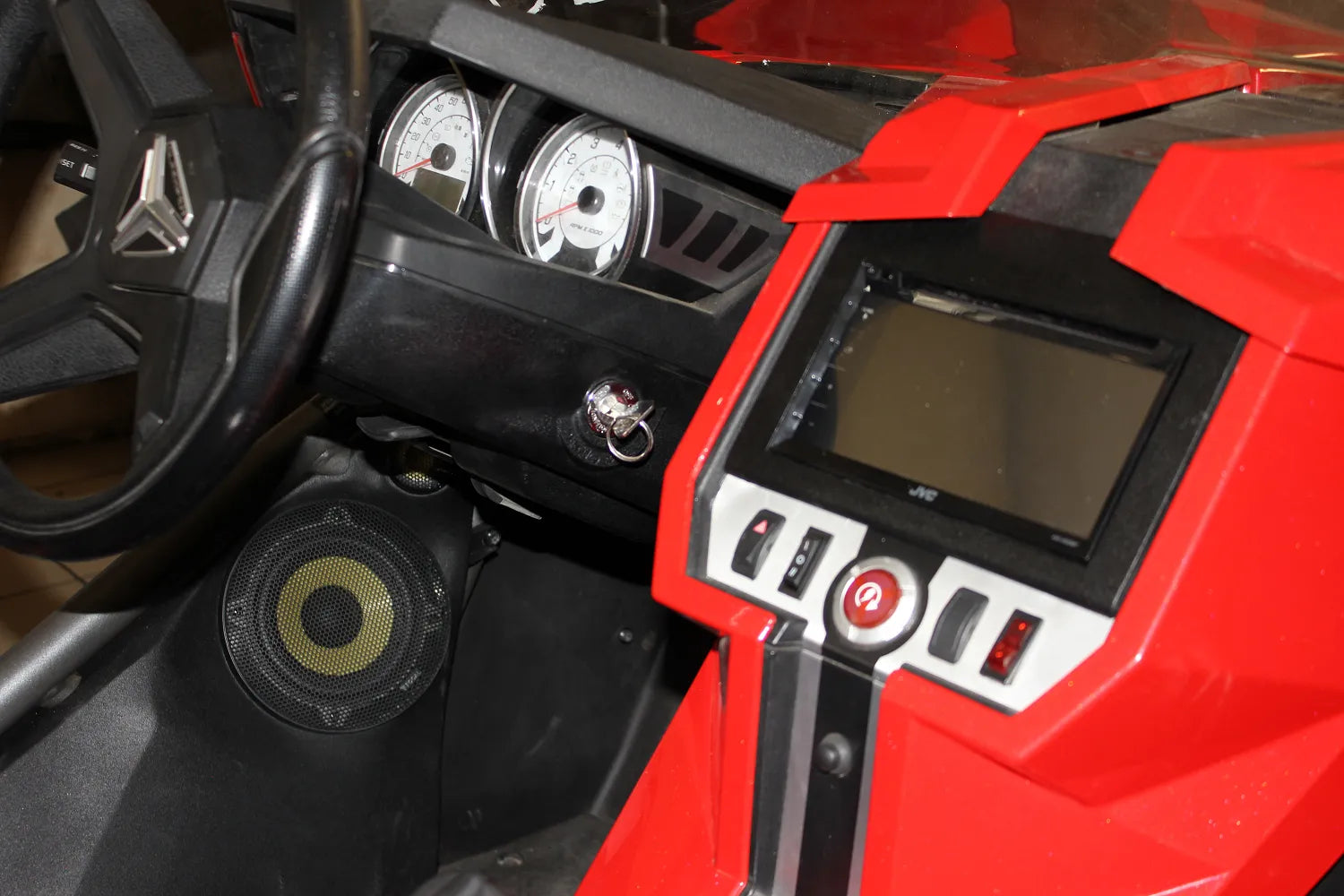 Garso aparatūra Polaris SLINGSHOT SL 2018m