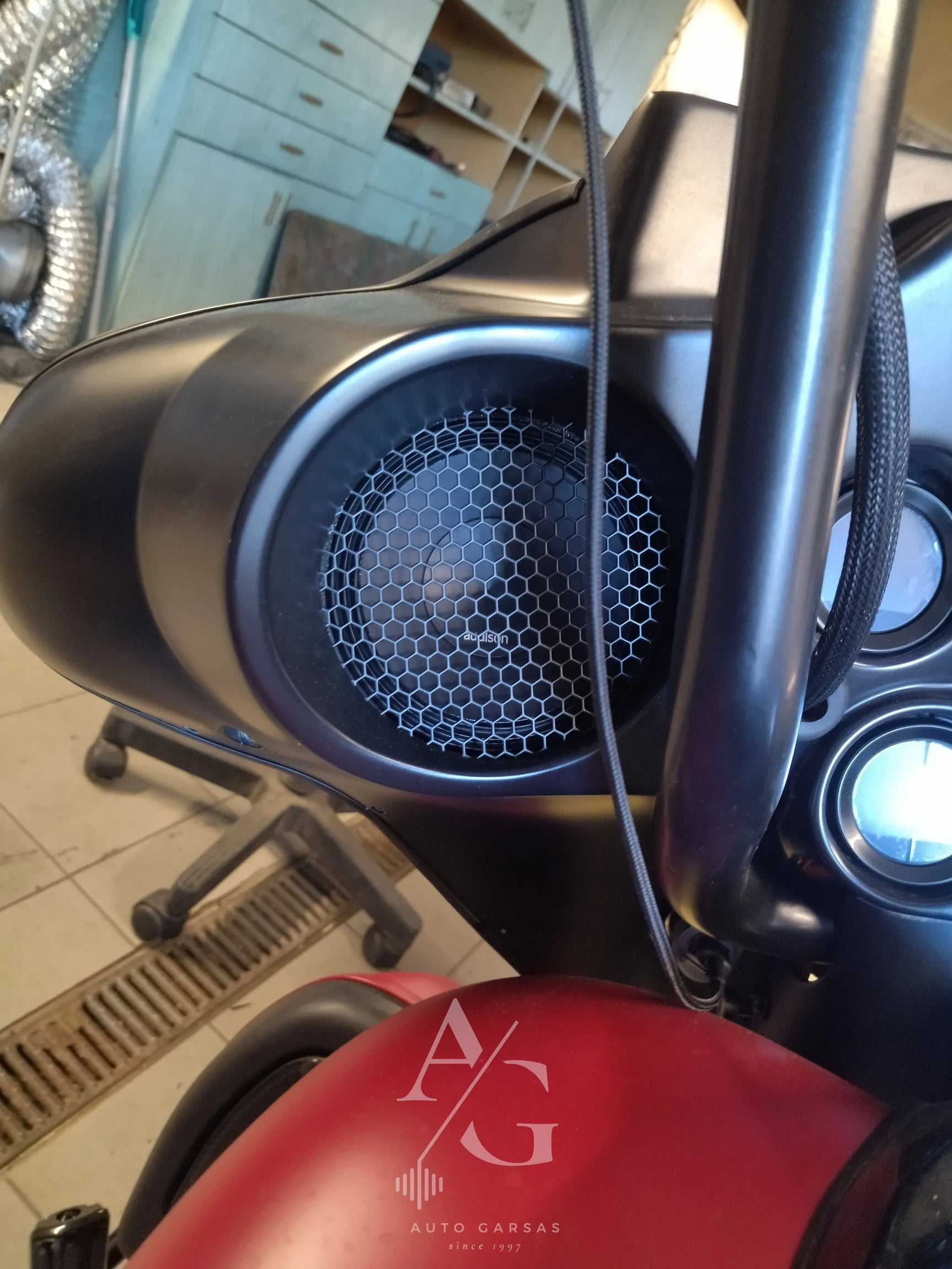 Harley Davidson Street Glide, garso aparatūra