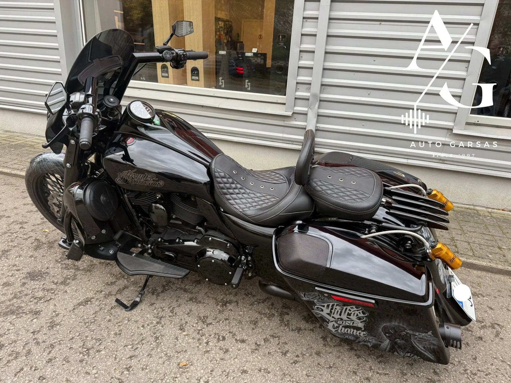 Harley Davidson, garso aparatūros montavimas