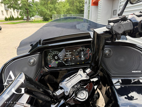 Harley Davidson 2024 metų garso aparatūra - Spalvotas skaitmeninis ekranas, garsiakalbiai, vairo valdikliai