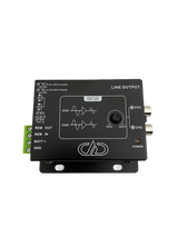 DD Audio SC-2 - galinė panelė su jungtimis ir indikatoriumi