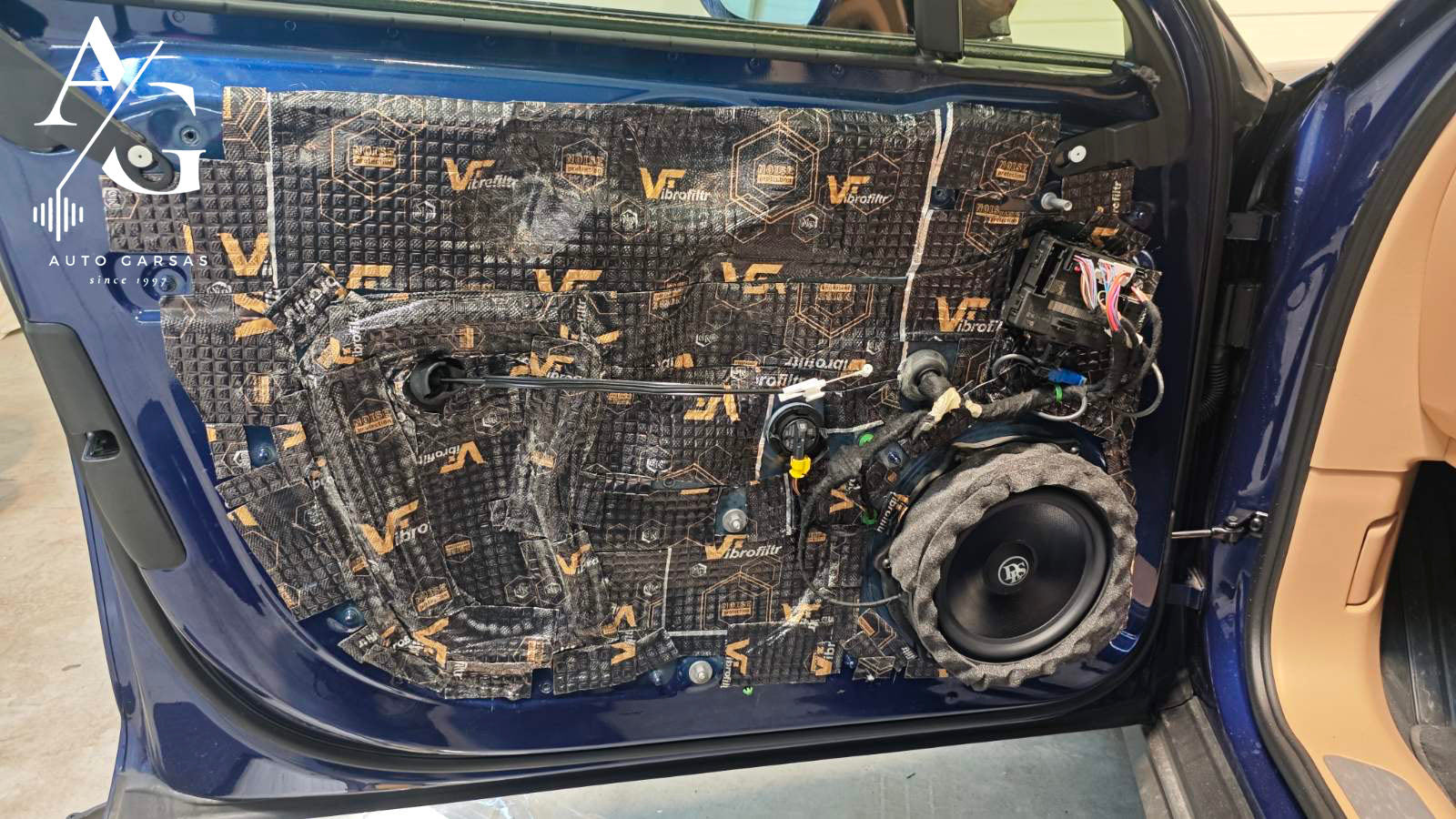 Porshe Panamera garso izoliacija, bei garso aparatūra