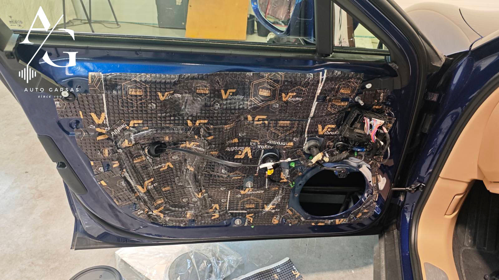 Porshe Panamera garso izoliacija, bei garso aparatūra