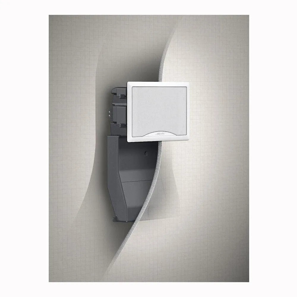 Įmontuojama garsiakalbių sistema Bose 191