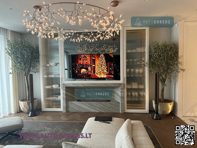 Įrengta namų garso sistema su Bang & Olufsen BeoLab 28