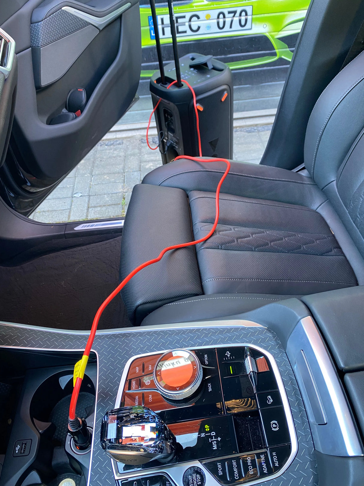 JBL 12V automobilinis įkrovimo kabelis (5m) Partybox 100, 310 modeliam