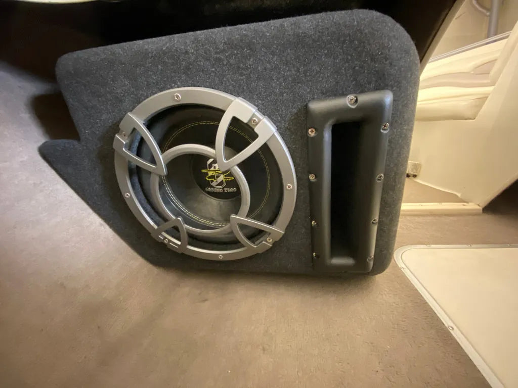 Kateris Stingray garso aparatūra