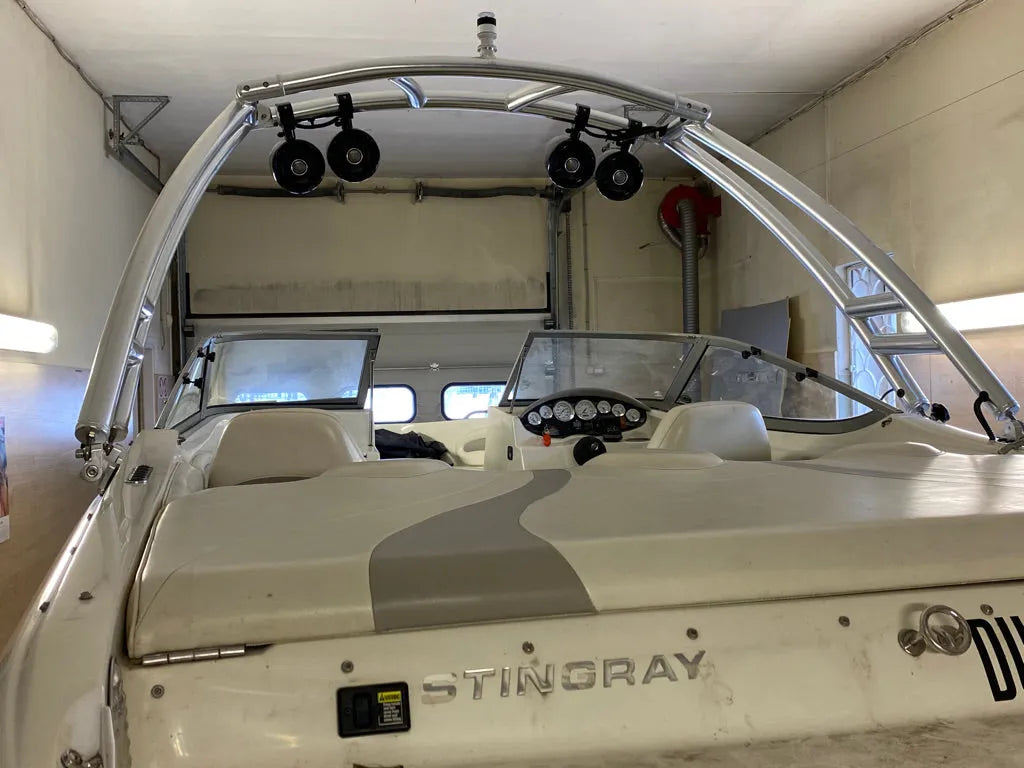 Kateris Stingray garso aparatūra