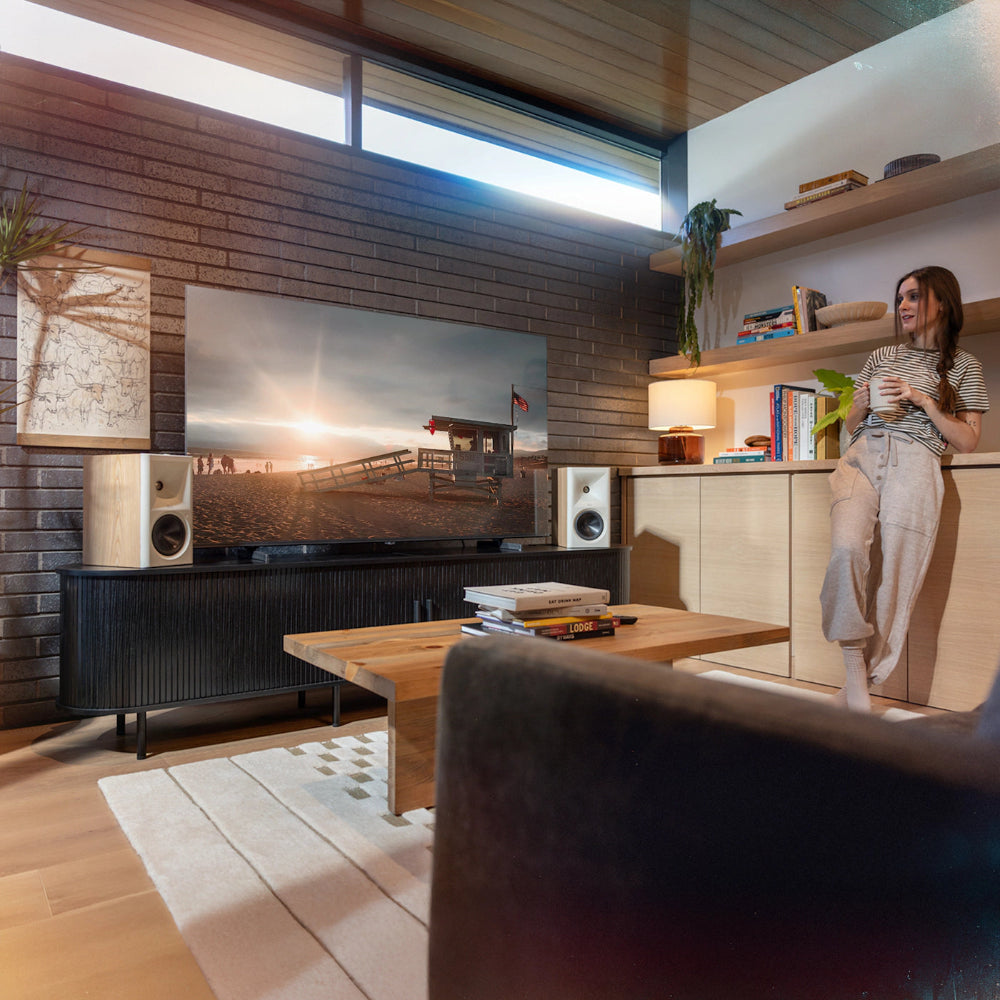 Klipsch The Fives II, aktyvios lentyninės kolonėlės su Dolby Atmos - Kolonėlės su Dolby Atmos viršuje