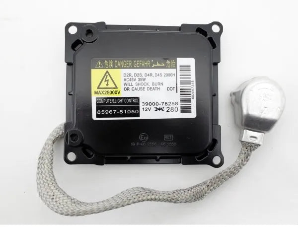 LABL010, XENON blokas Lexus, Toyota - Xenono blokas su laidu ir jungtimi