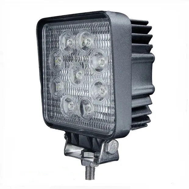 LED žibintas, kvadratinis 27W - Šoninis vaizdas su aušinimo briaunomis