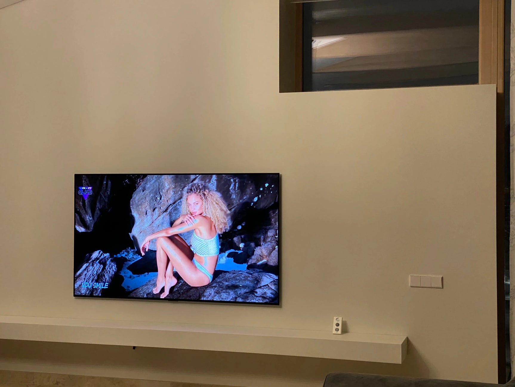 LG Oled TV montavimas