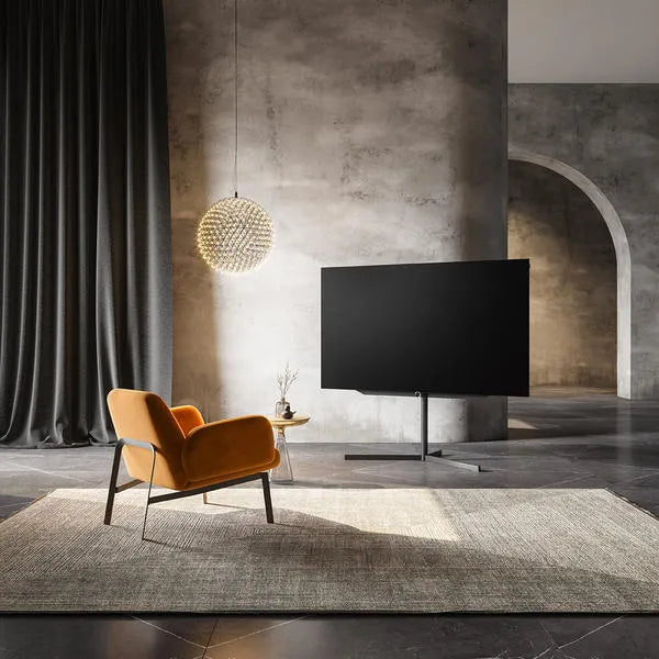 LOEWE bild s.77 OLED 4K 77" TV, televizorius - Televizoriaus stovas ir minkštasuolis
