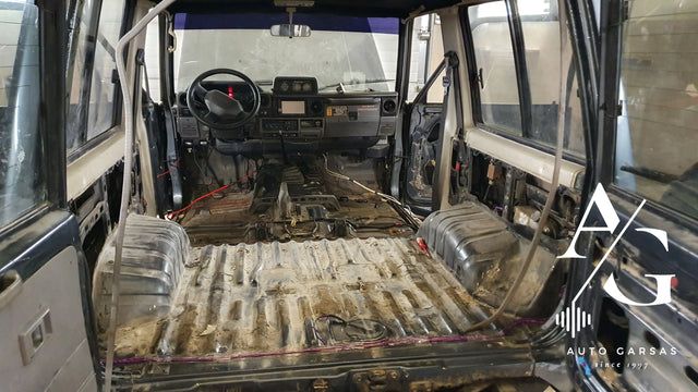 Land Rover Defender, garso izoliacija