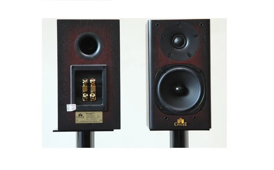 Lentyninės garso kolonėlės Castle Knight 1, 2-jų juostų