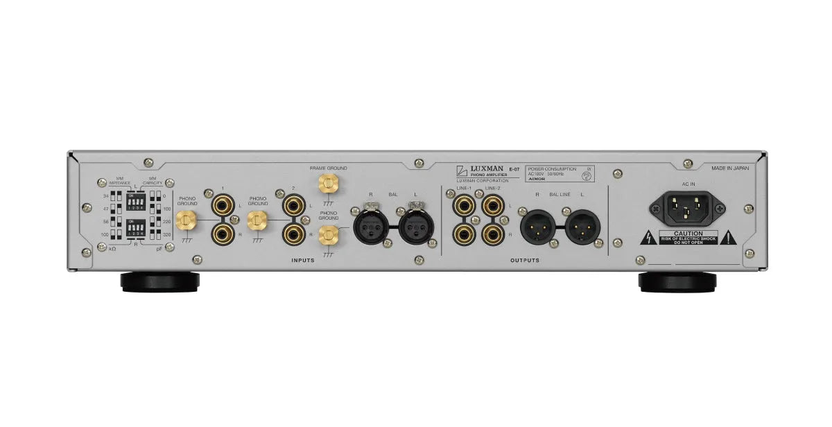 Luxman E-07, aukštos klasės phono korektorius