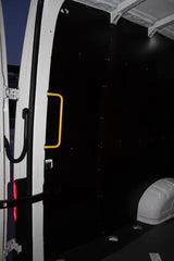 MAN mikroautobuso sienų, grindų arkų, įrengimas drėgmei atsparia faniera