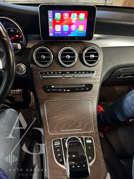 MB GLC CarPlay
