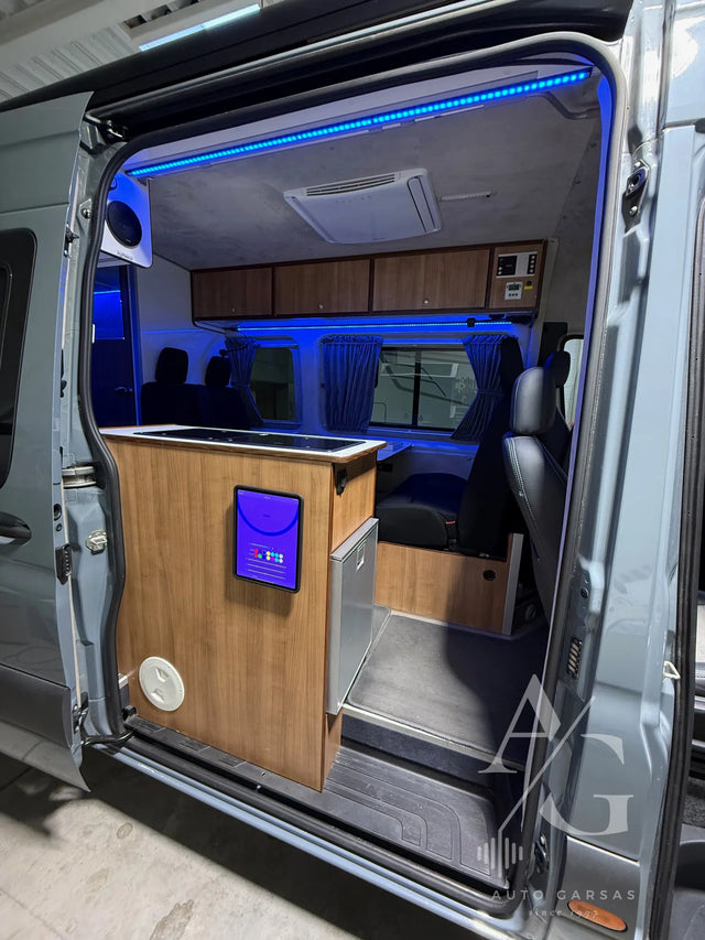 MB Sprinter Kemperis, garso aparatūra, RGB apšvietimas 2025m