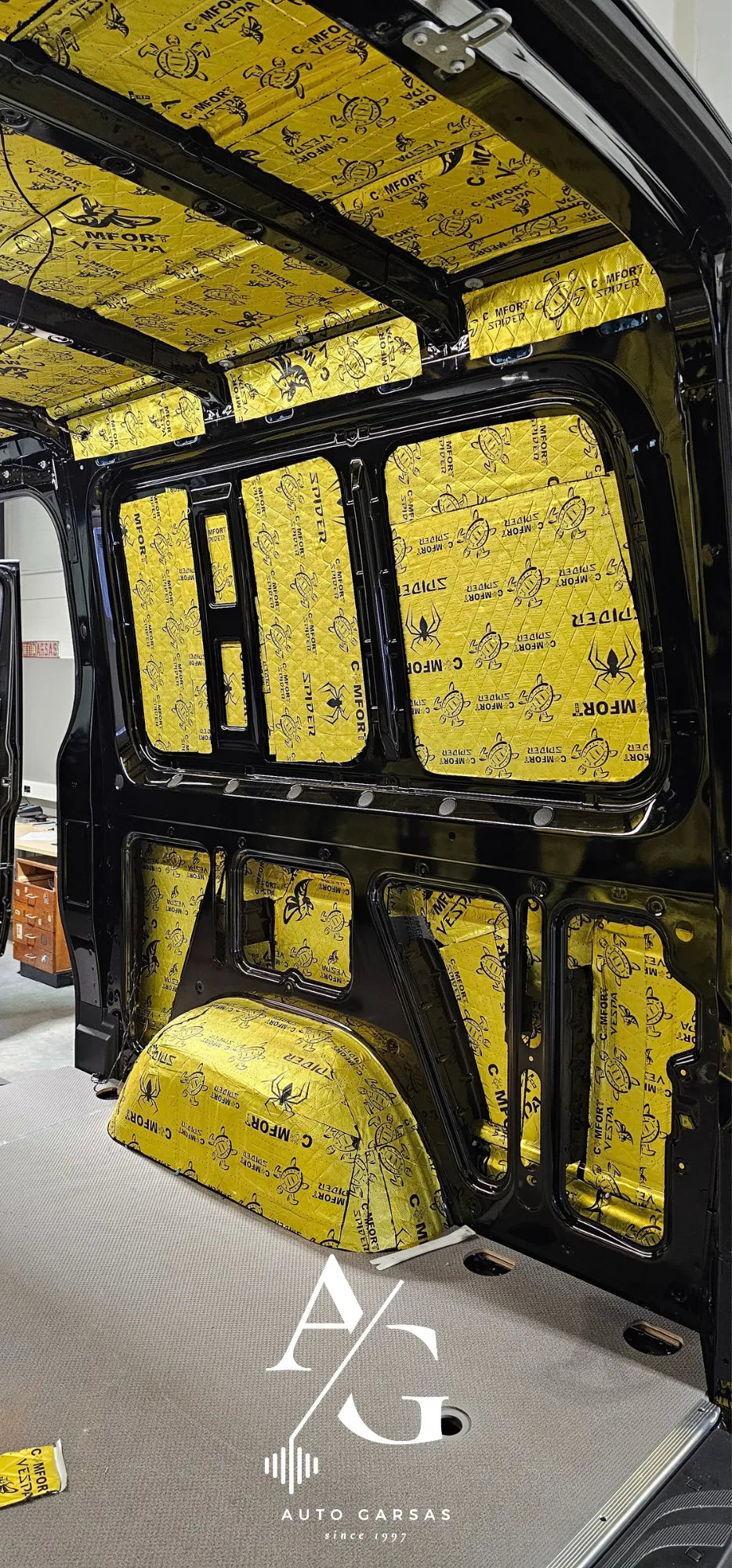 Mercedes Benz Sprinter 2025m - Garso izoliacija