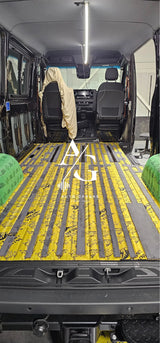 Mercedes Benz Sprinter 2025m - Garso izoliacija