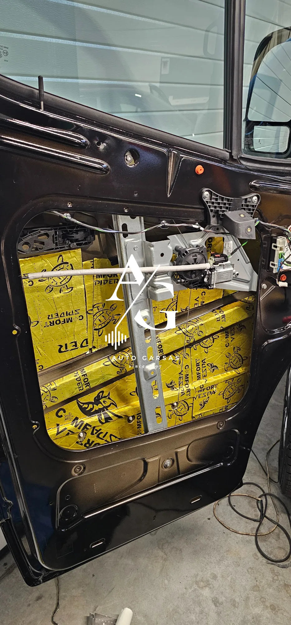 Mercedes Benz Sprinter 2025m - Garso izoliacija