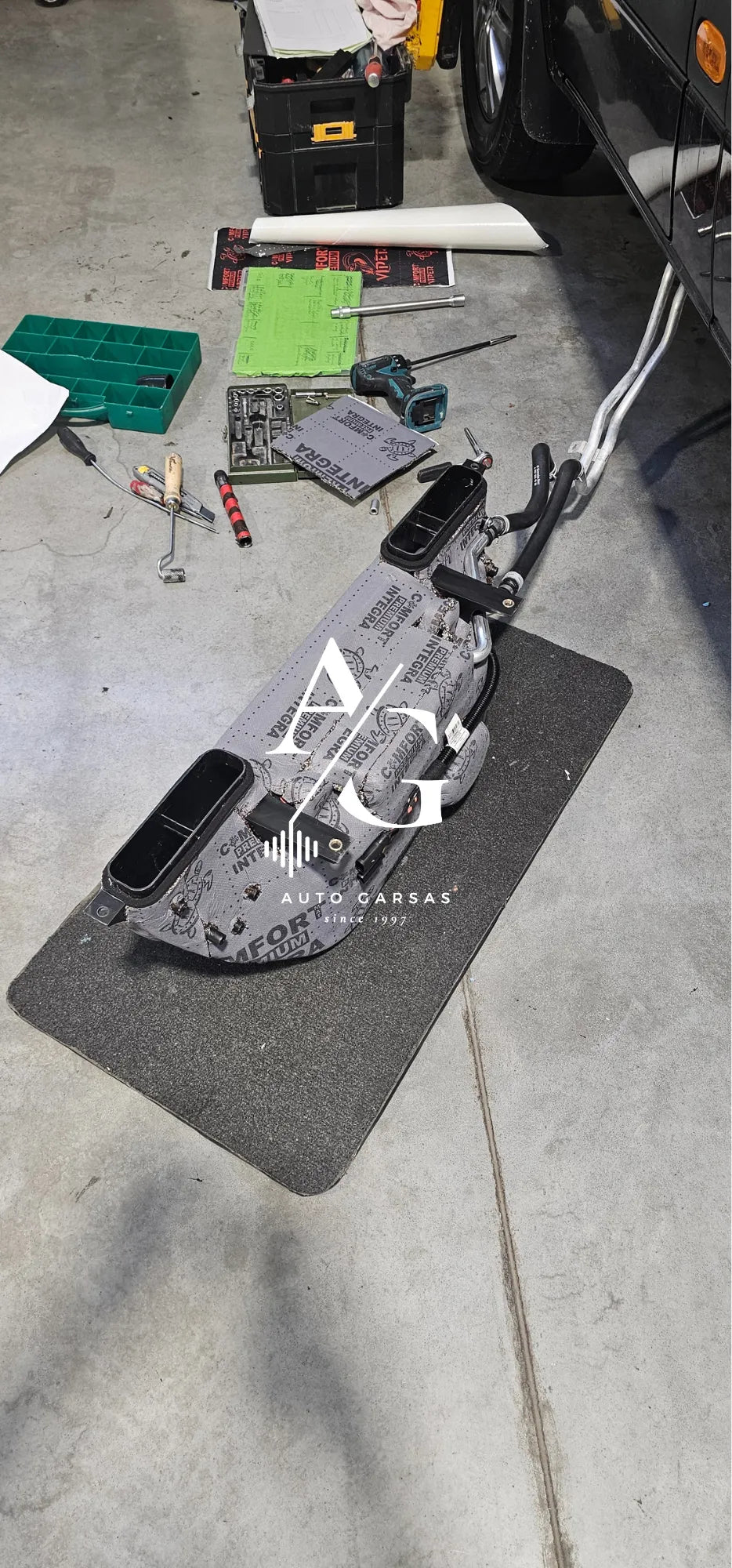 Mercedes Benz Sprinter 2025m - Garso izoliacija