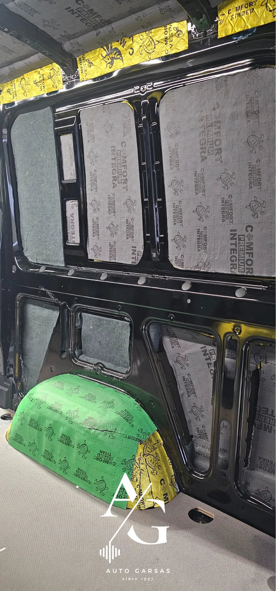 Mercedes Benz Sprinter 2025m - Garso izoliacija