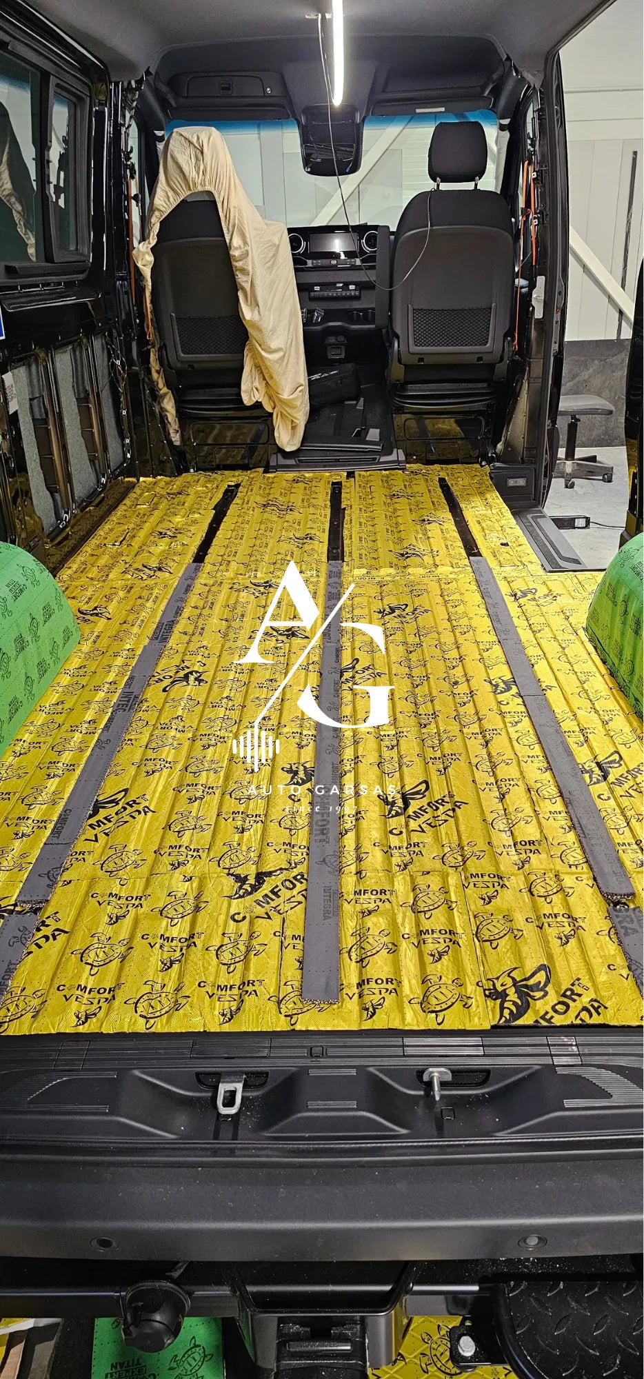 Mercedes Benz Sprinter 2025m - Garso izoliacija