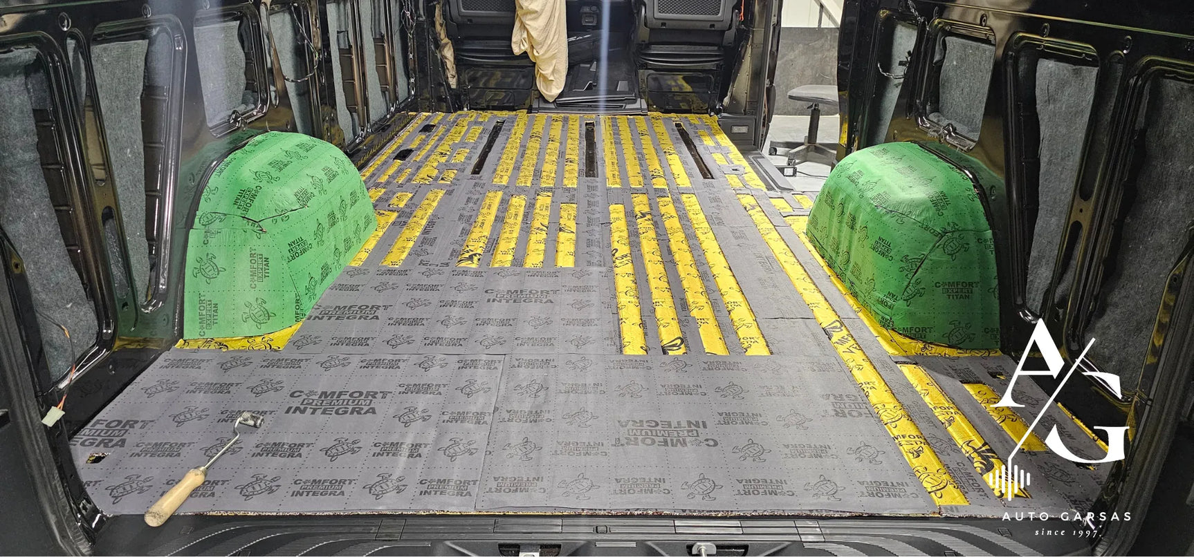 Mercedes Benz Sprinter 2025m - Garso izoliacija