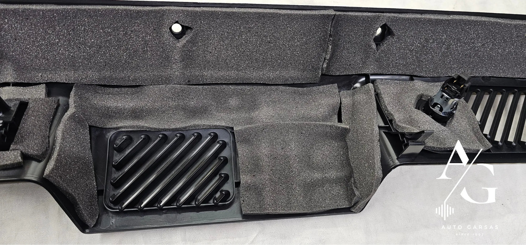 Mercedes Benz Sprinter 2025m - Garso izoliacija