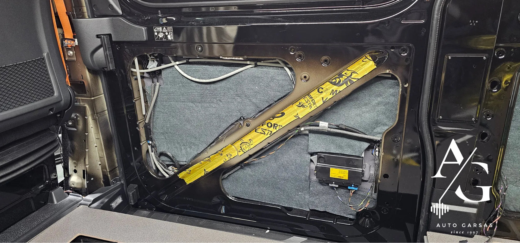 Mercedes Benz Sprinter 2025m - Garso izoliacija